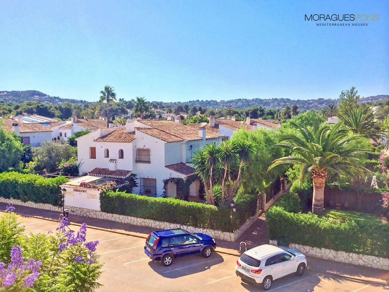 Murs en pierre blanches Méditerranée cette belle maison de ville à Jávea - 4/22