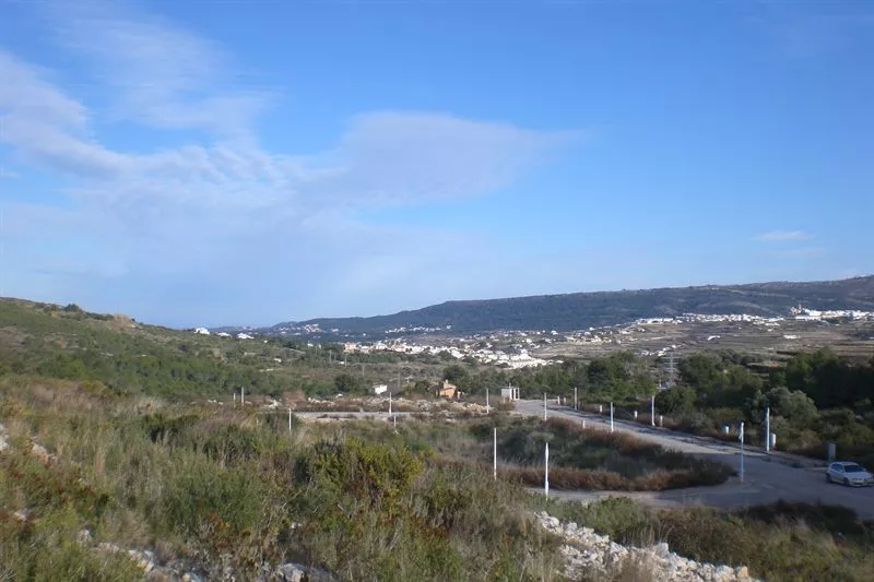 Parcela urbanizada en Benitachell.