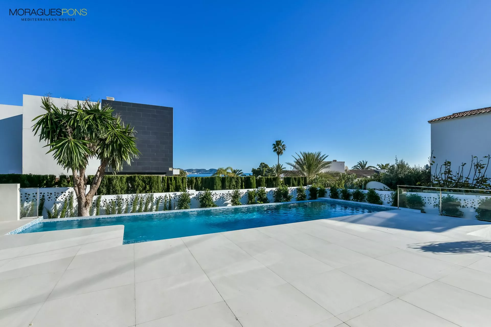 Villa moderna con vistas al mar en Calpe