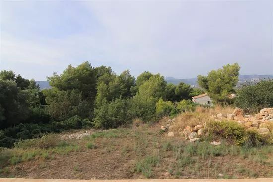 Se vende parcela urbanizada en Jávea - 3/5