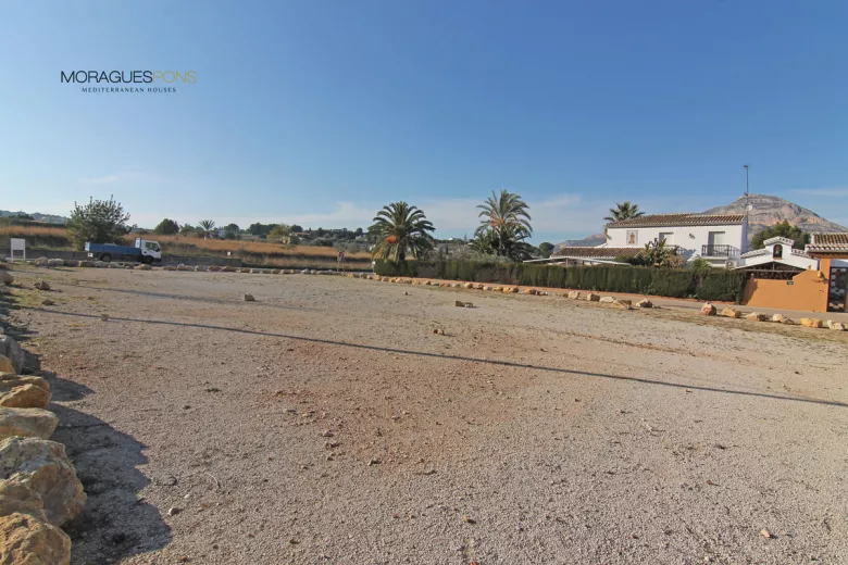 Perceel voor commercieel gebruik op Rafalet - 2/3