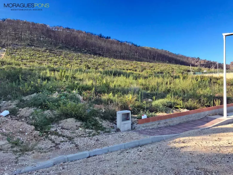 Voor verkoop plot in urbanisatie Valsol II - 4/15