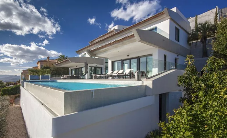 Luxury villa with seaview in Javea - 3/17