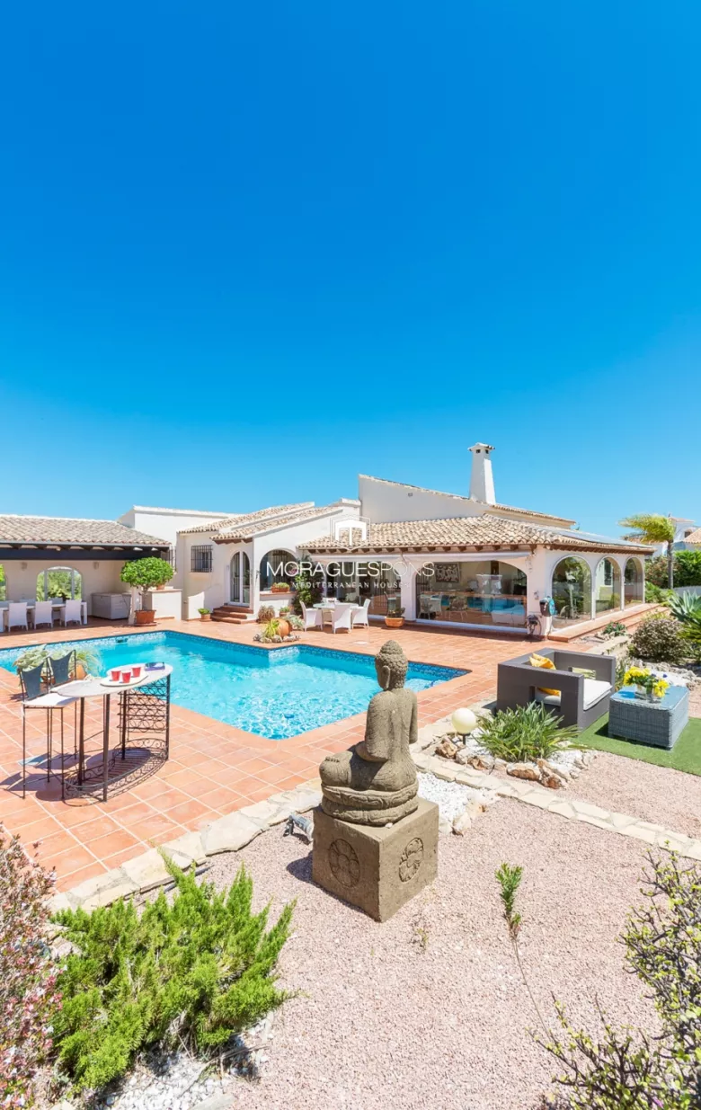 Villa in Moraira met zeezicht - 2/18