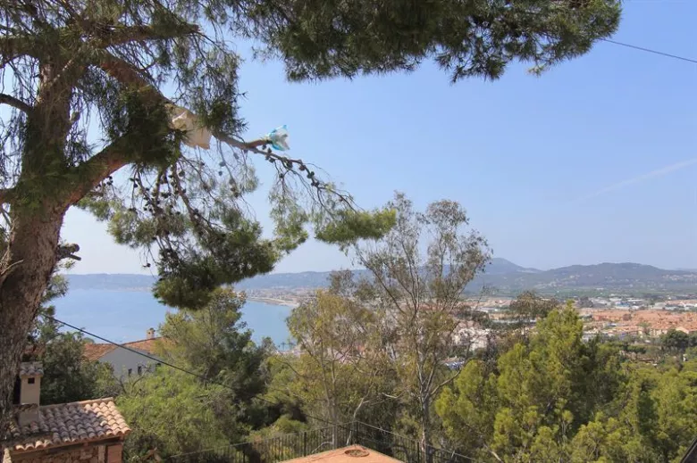 Terrain à vendre avec vue sur la mer