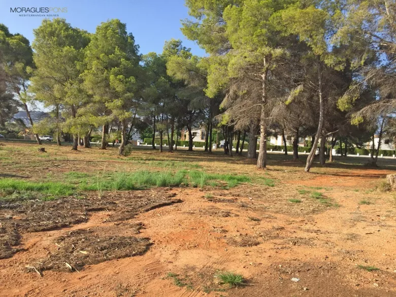 For sale in Javea urban terrain - 2/10