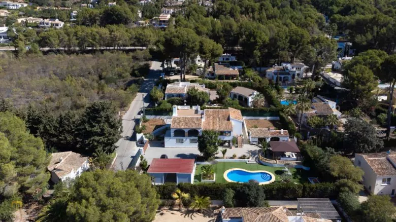 Parcela en el Montgó - Jávea - 3/15