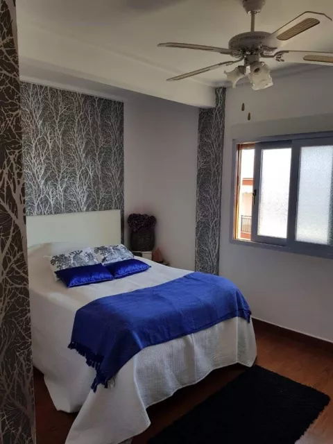 Apartamento en el último piso en la Playa del Arenal. - 5/25