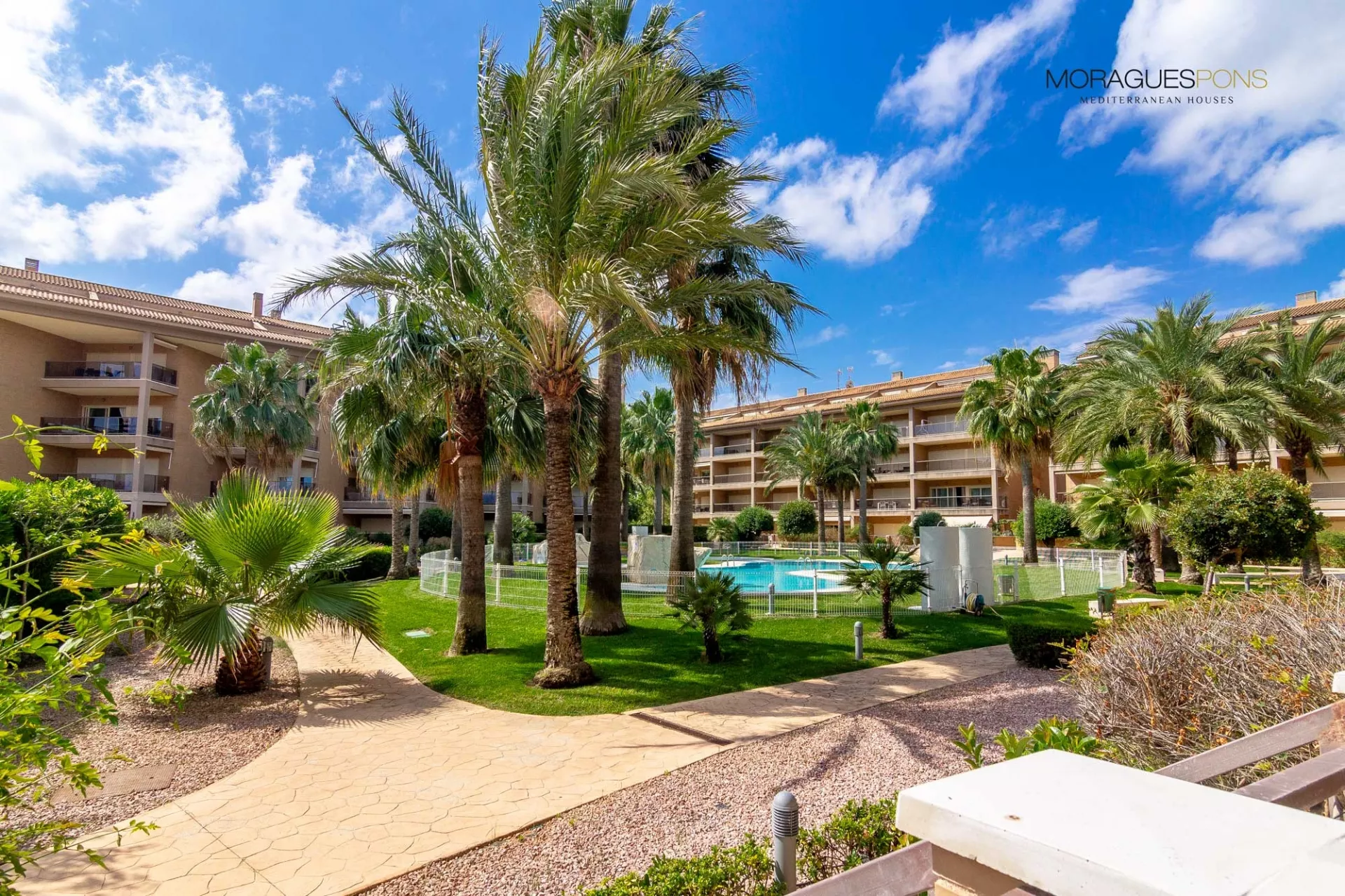 Appartement op de begane grond aan het strand Arenal in Jávea. - 1/20