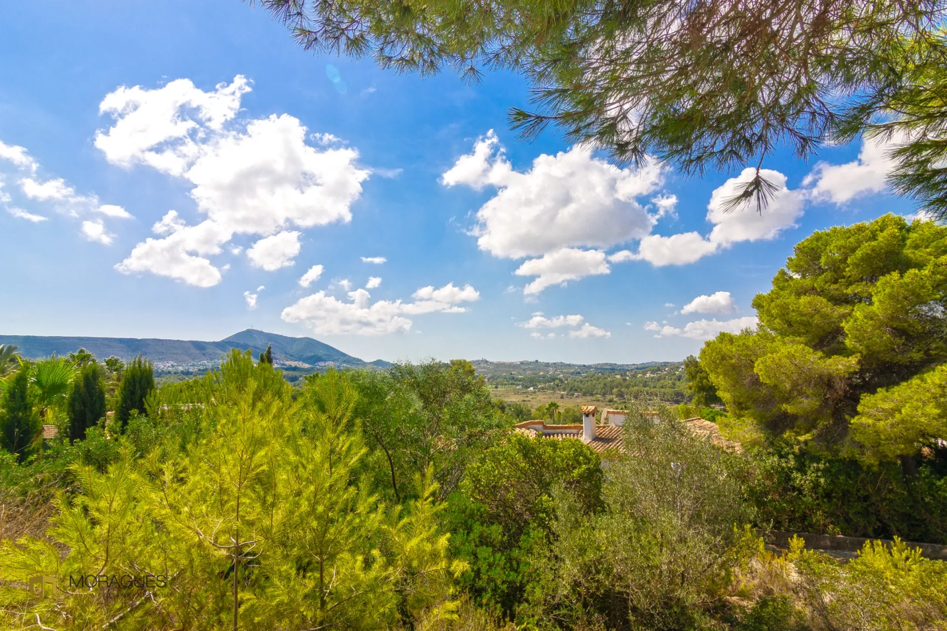 Zonnig perceel met uitzicht op de vallei in Jávea - 1/1