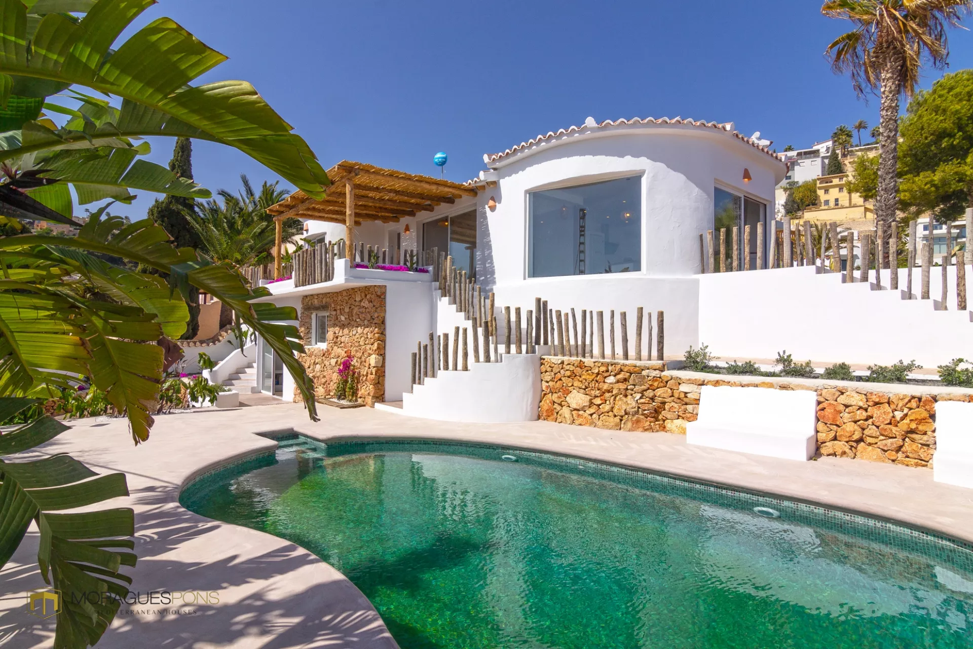 Villa a la venta en Moraira con vistas al mar - 1/31
