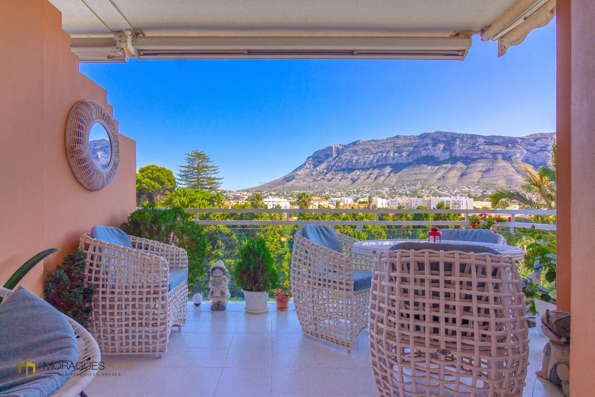 Apartamento con vistas al mar a la venta en Dénia - 2/21