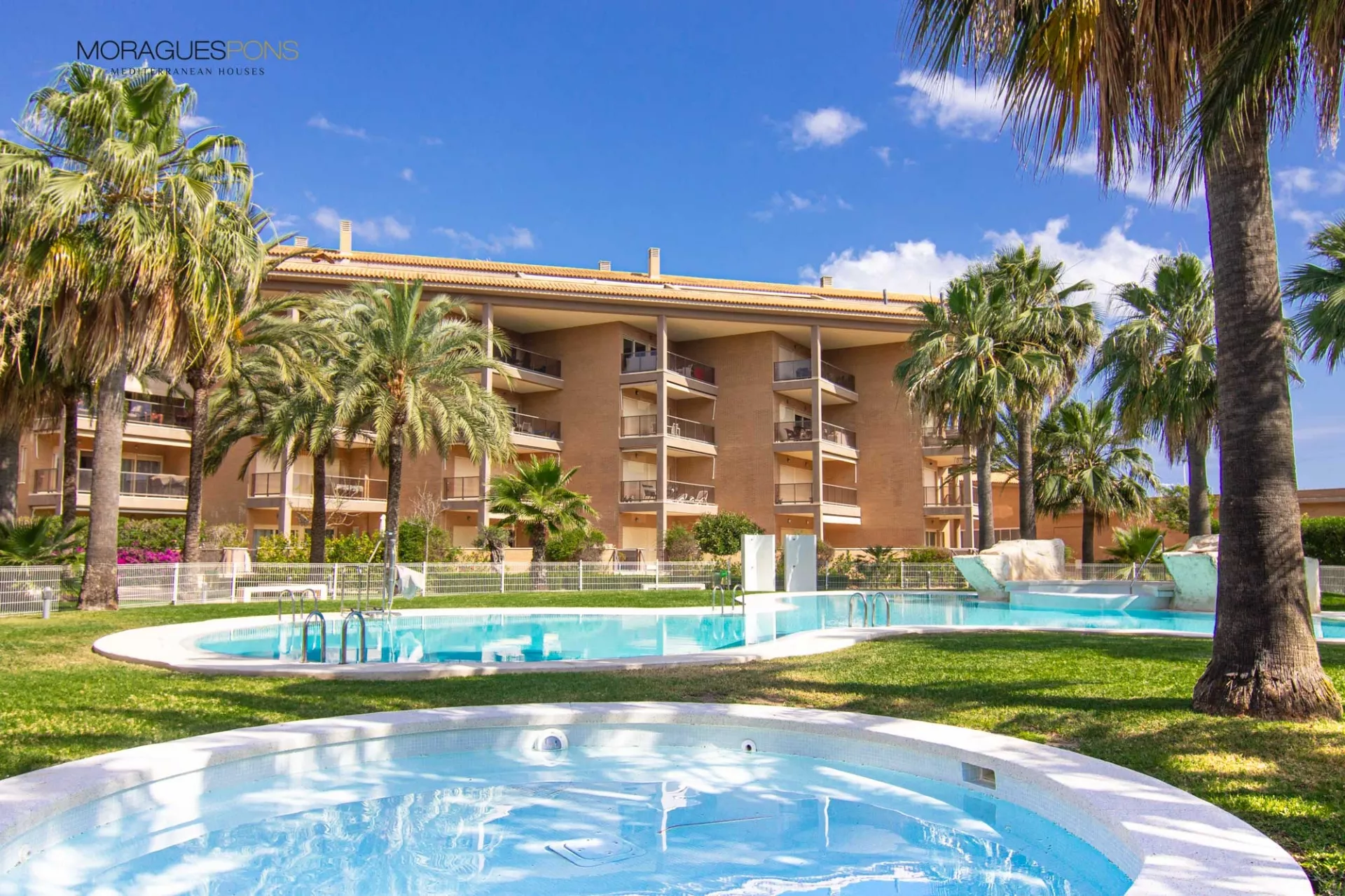 Apartamento de lujo en primera línea del Arenal – Disponible de septiembre a junio - 1/17