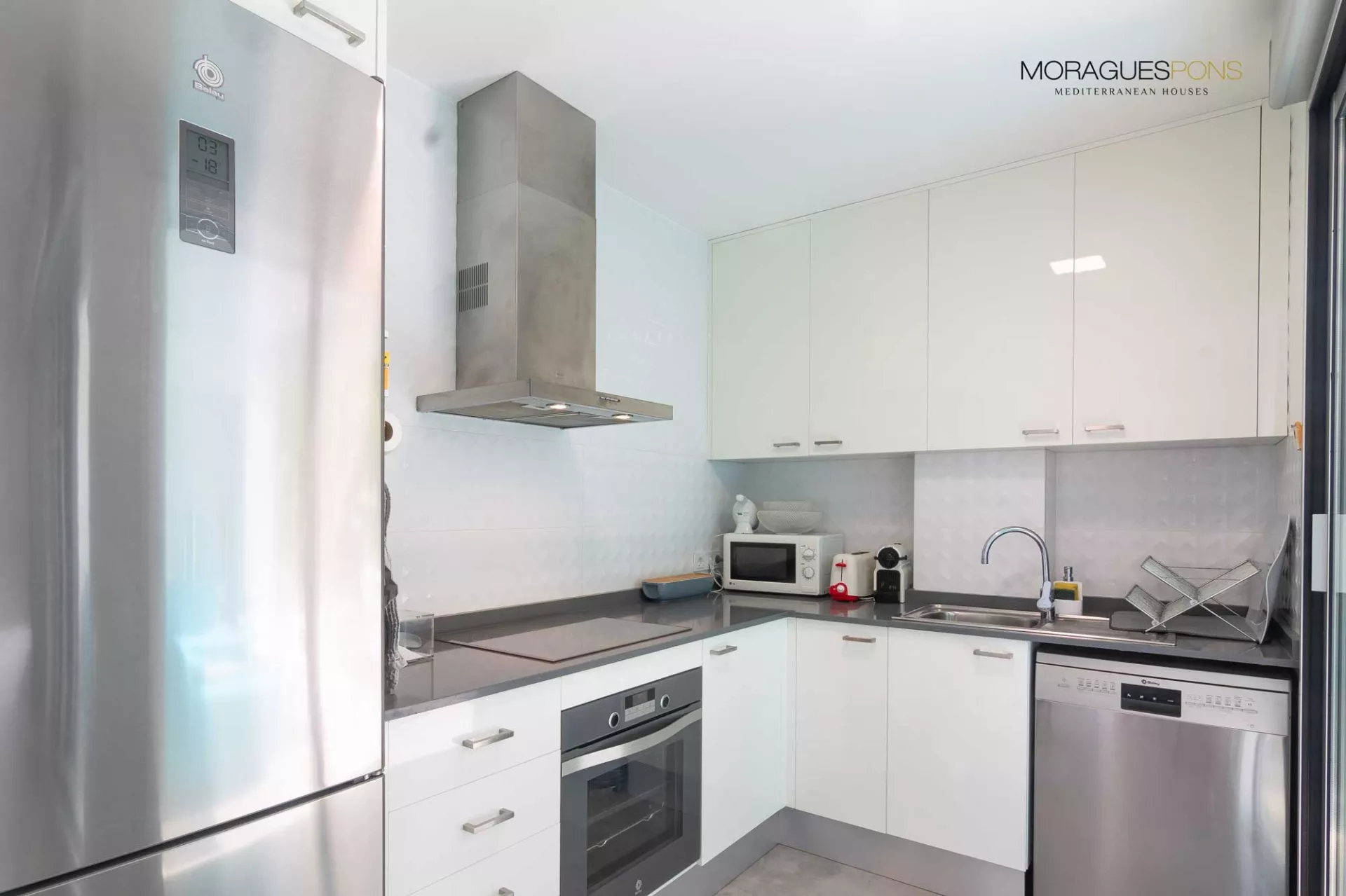 Gelijkvloers appartement in de Arenal van Javea voor seizoensverhuur van september `25 tot juni `26 - 5/18