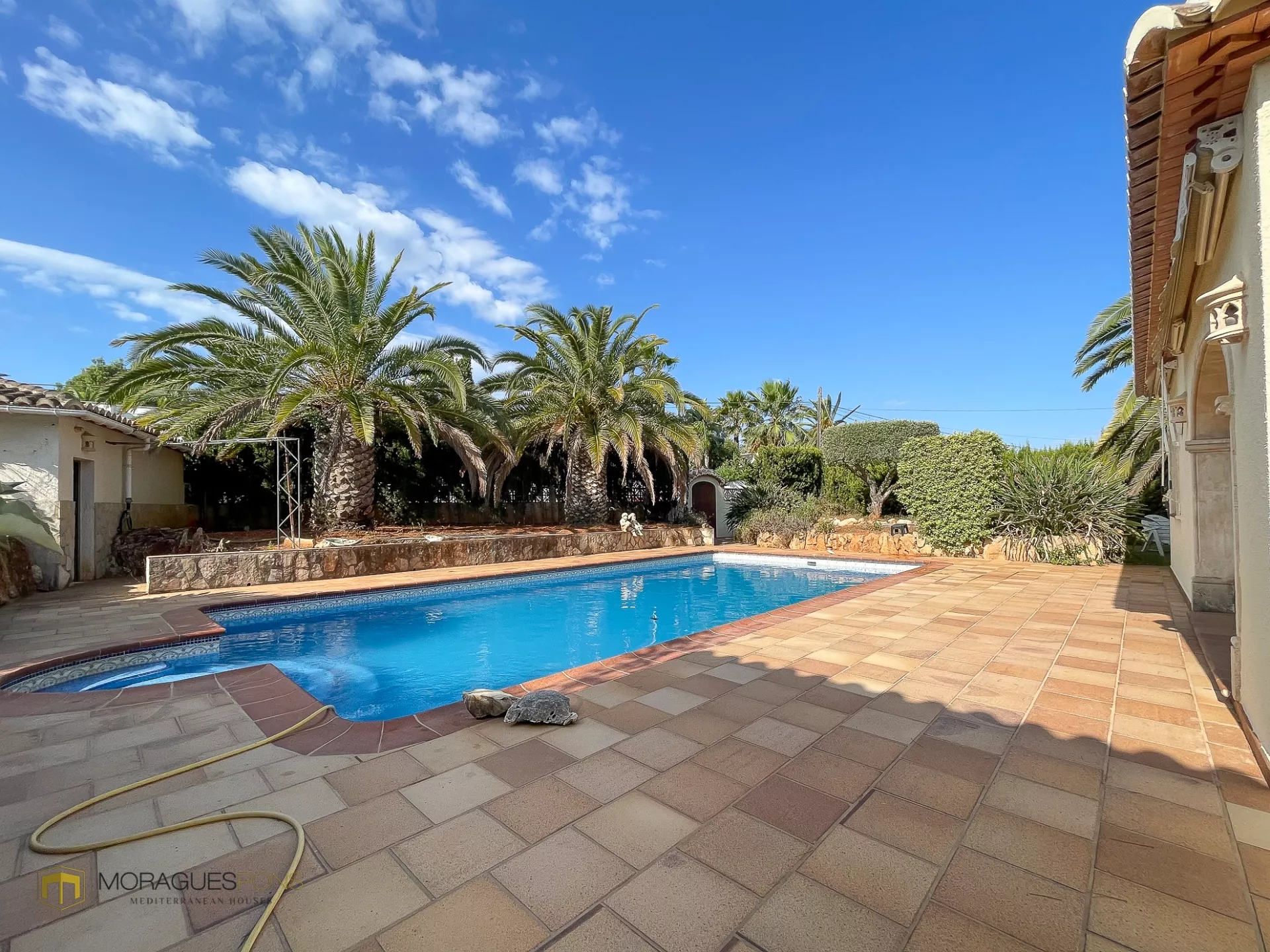 Cosy villa with swimming pool in Balcón al mar, Jávea. - 4/16
