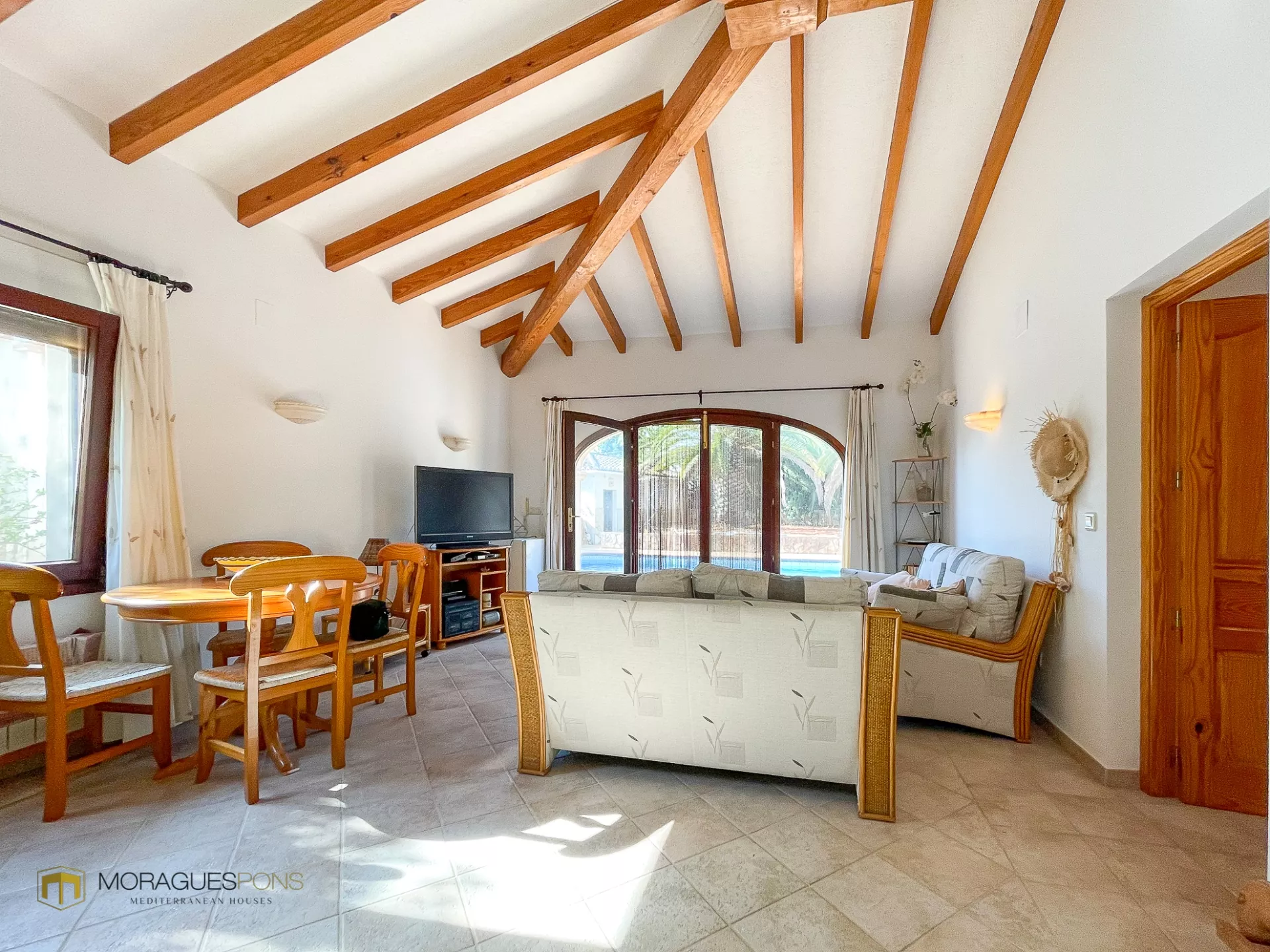 Cosy villa with swimming pool in Balcón al mar, Jávea. - 5/16
