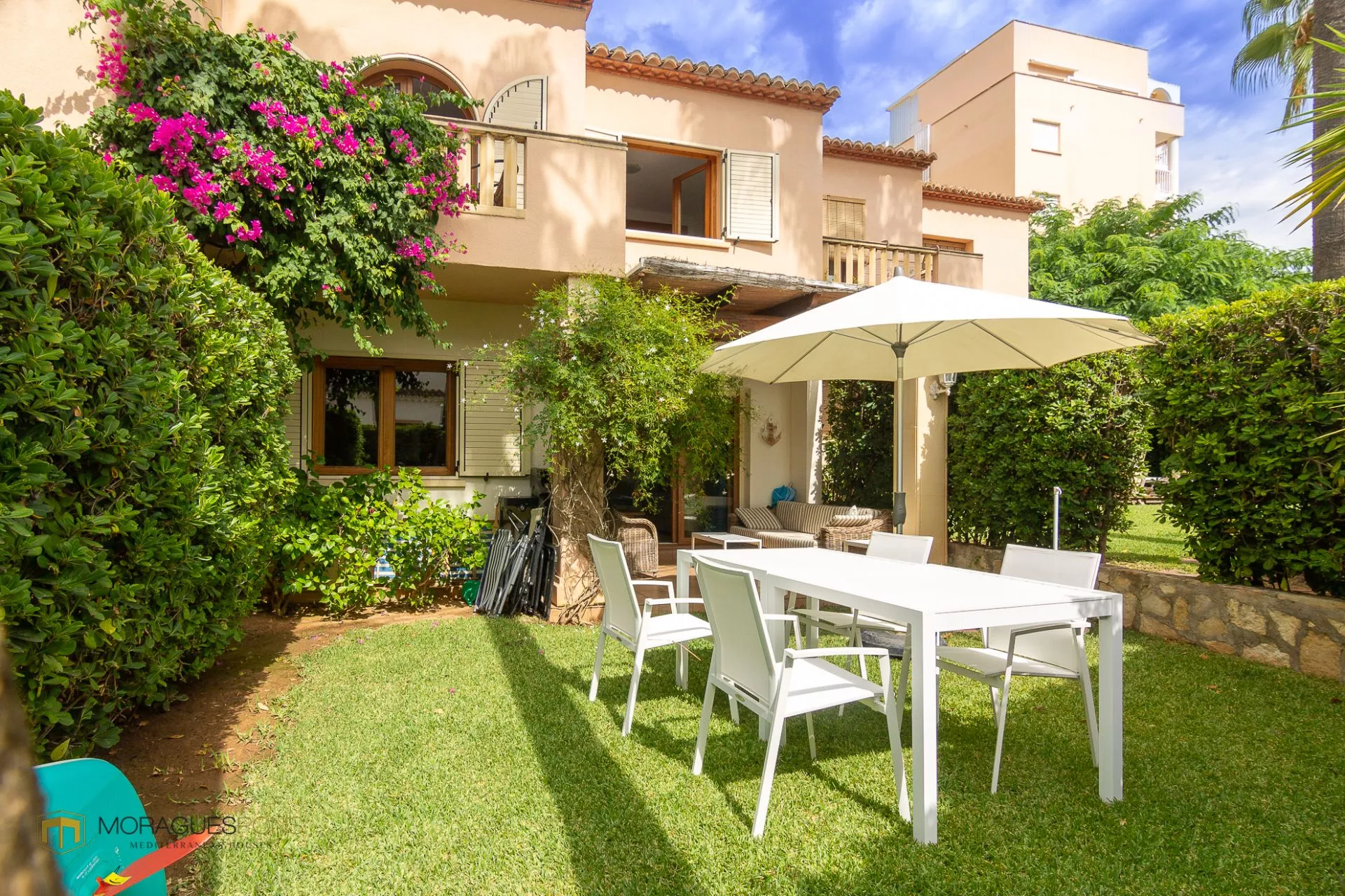 Adosado con jardín privado en Jávea - 1/27