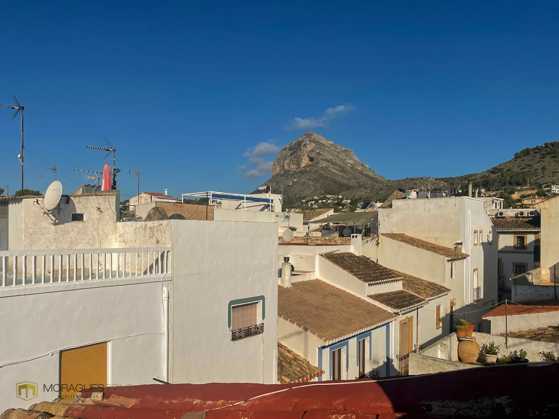 Maison de ville à rénover à Jávea - 1/14