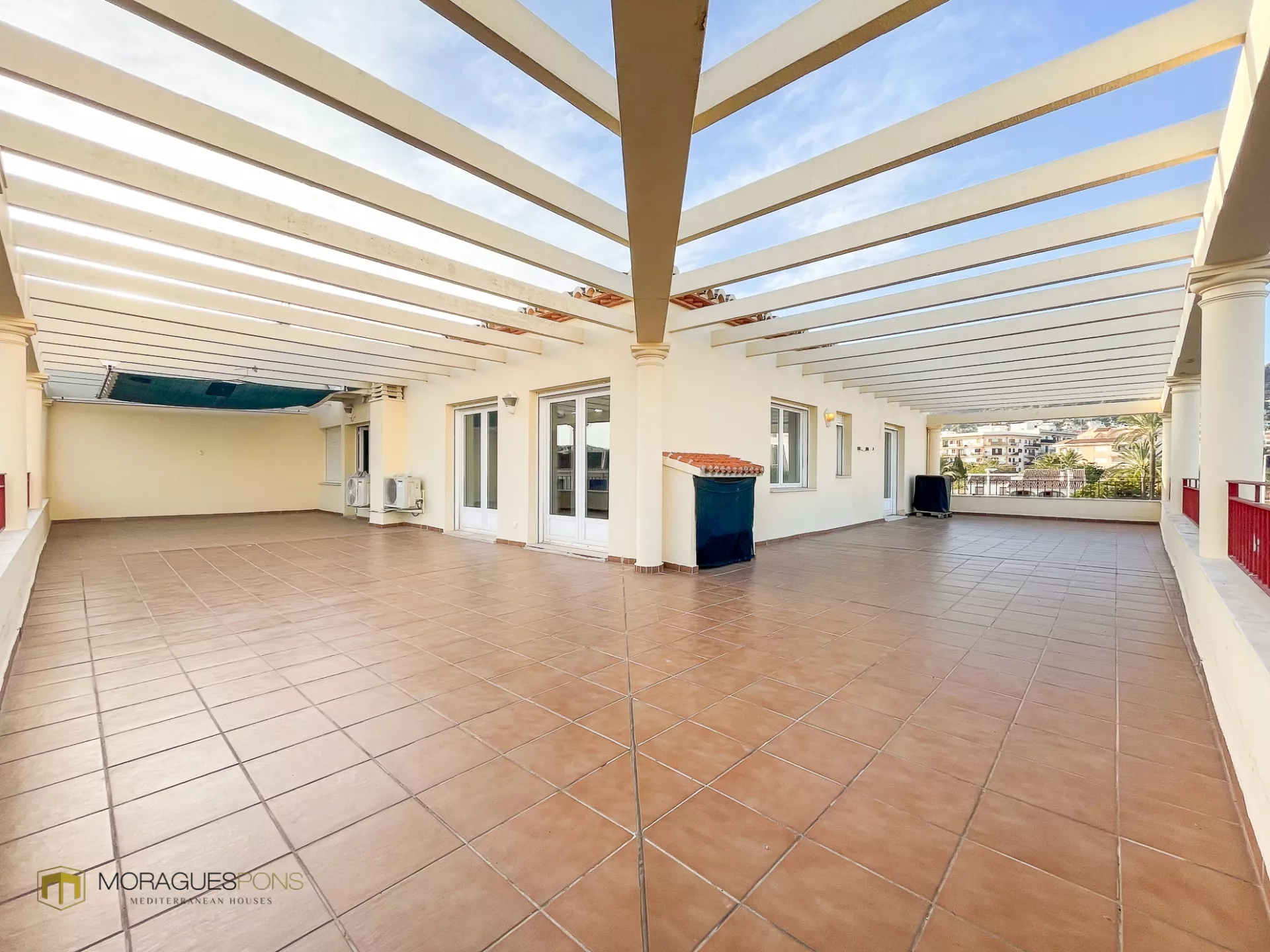 En alquiler de larga estancia este ático en Jávea - 3/23