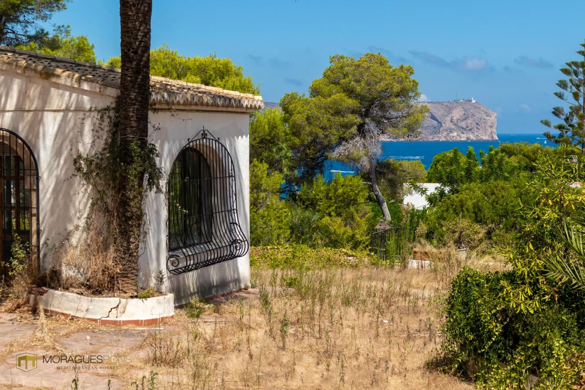 Finca in idyllic location and sea view - 2/35