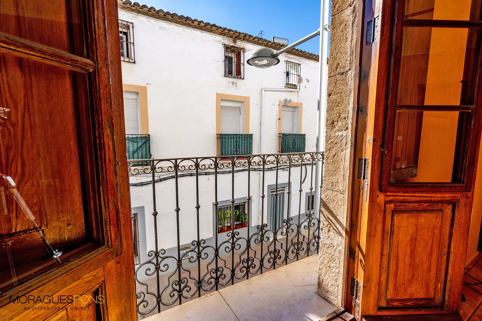 Opportunité d'acheter une maison traditionnelle dans le centre de Jávea - 1/16