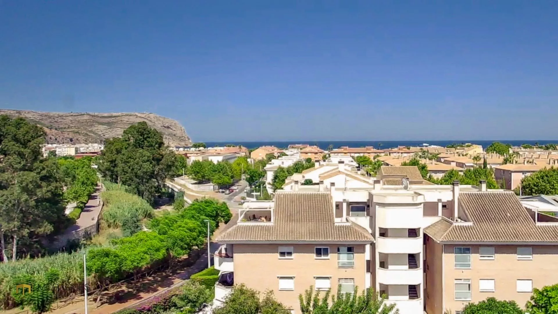 Baugrundstück für Wohnungen in Jávea - 1/3