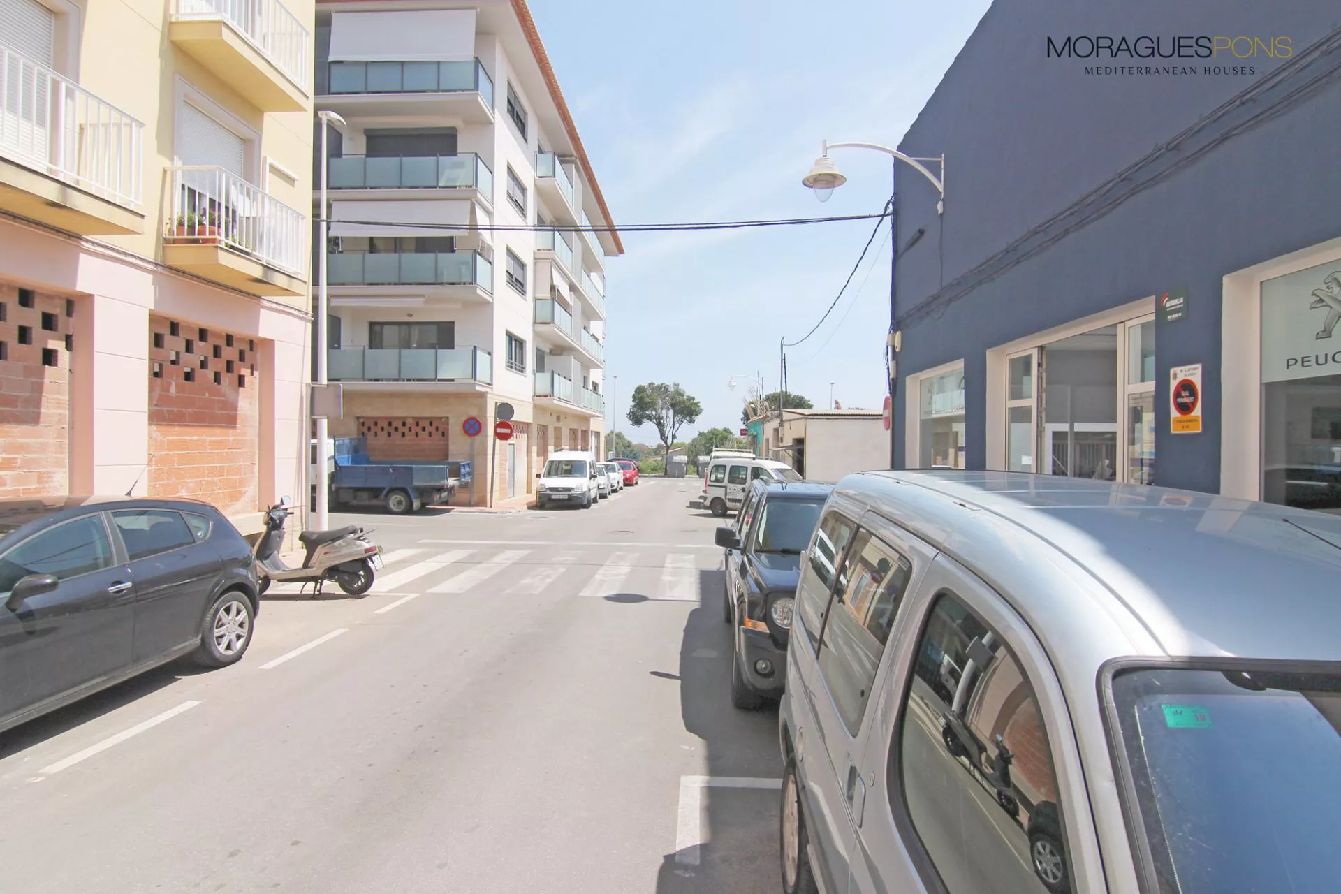 Parking à vendre dans Calle Sandoval - 1/2