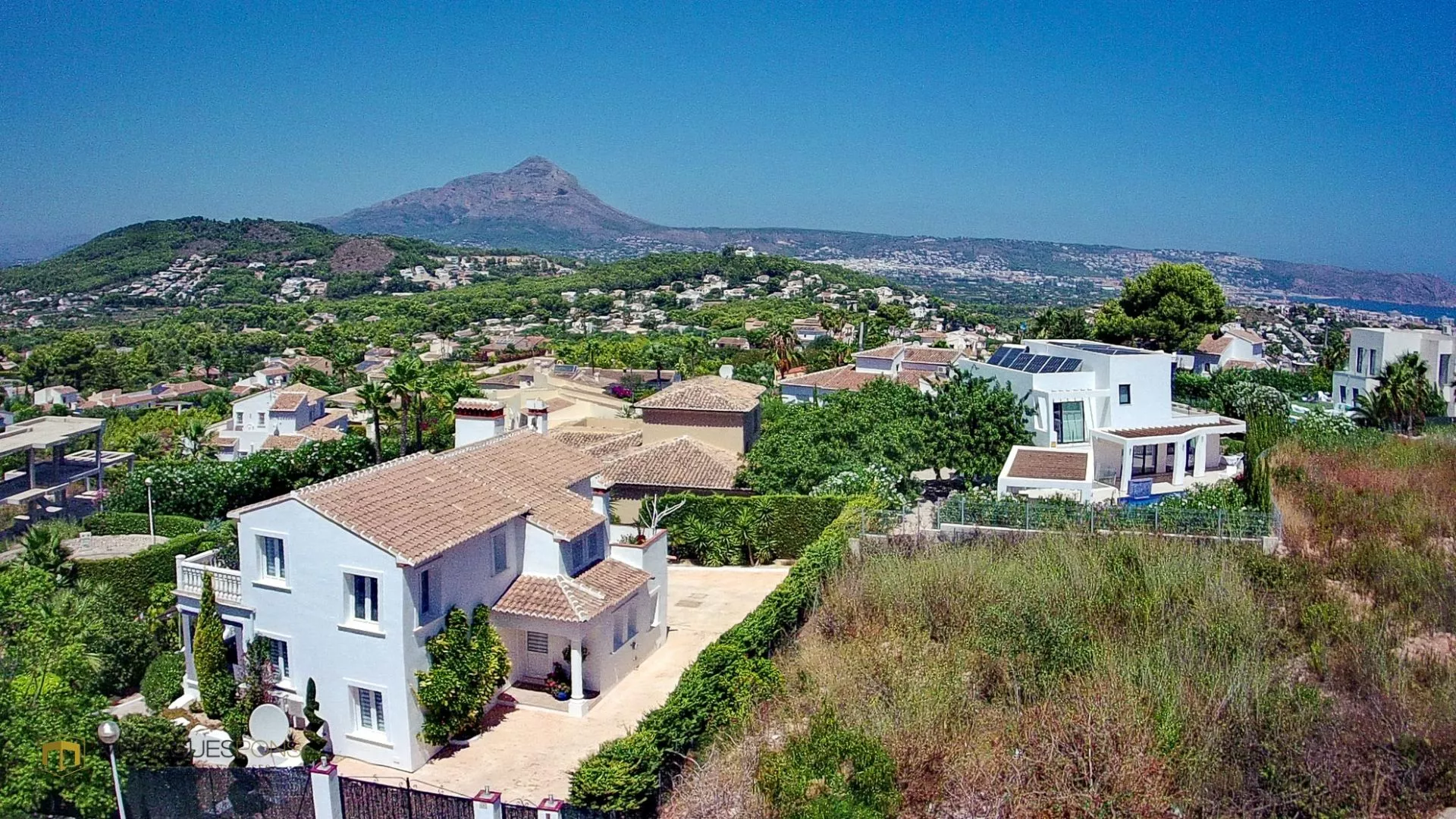 Se vende parcela con vistas al mar en Jávea - 1/7