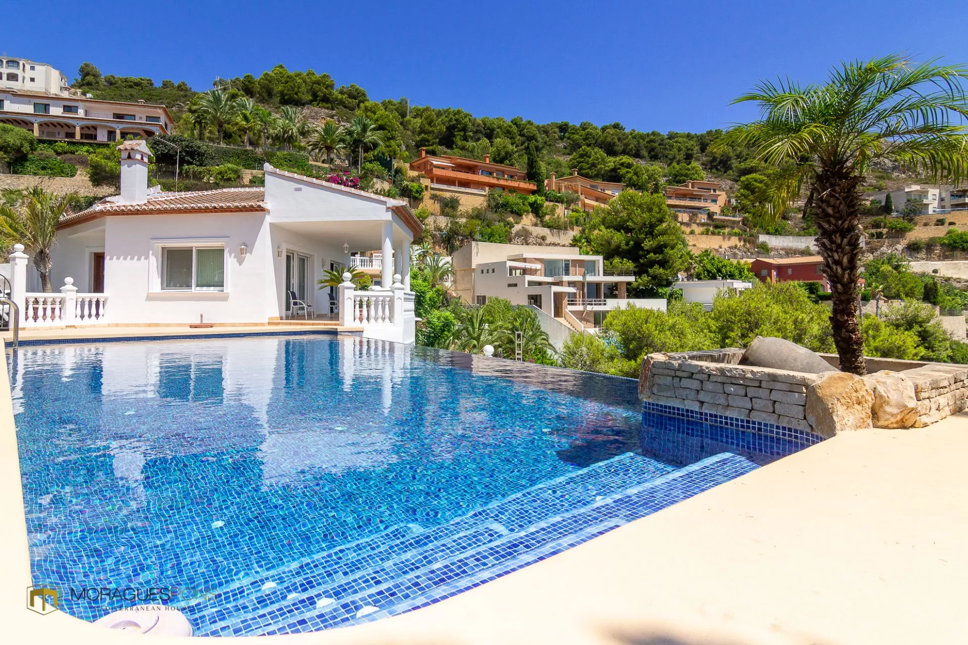 Villa with sea views in La Corona, Jávea. - 3/25
