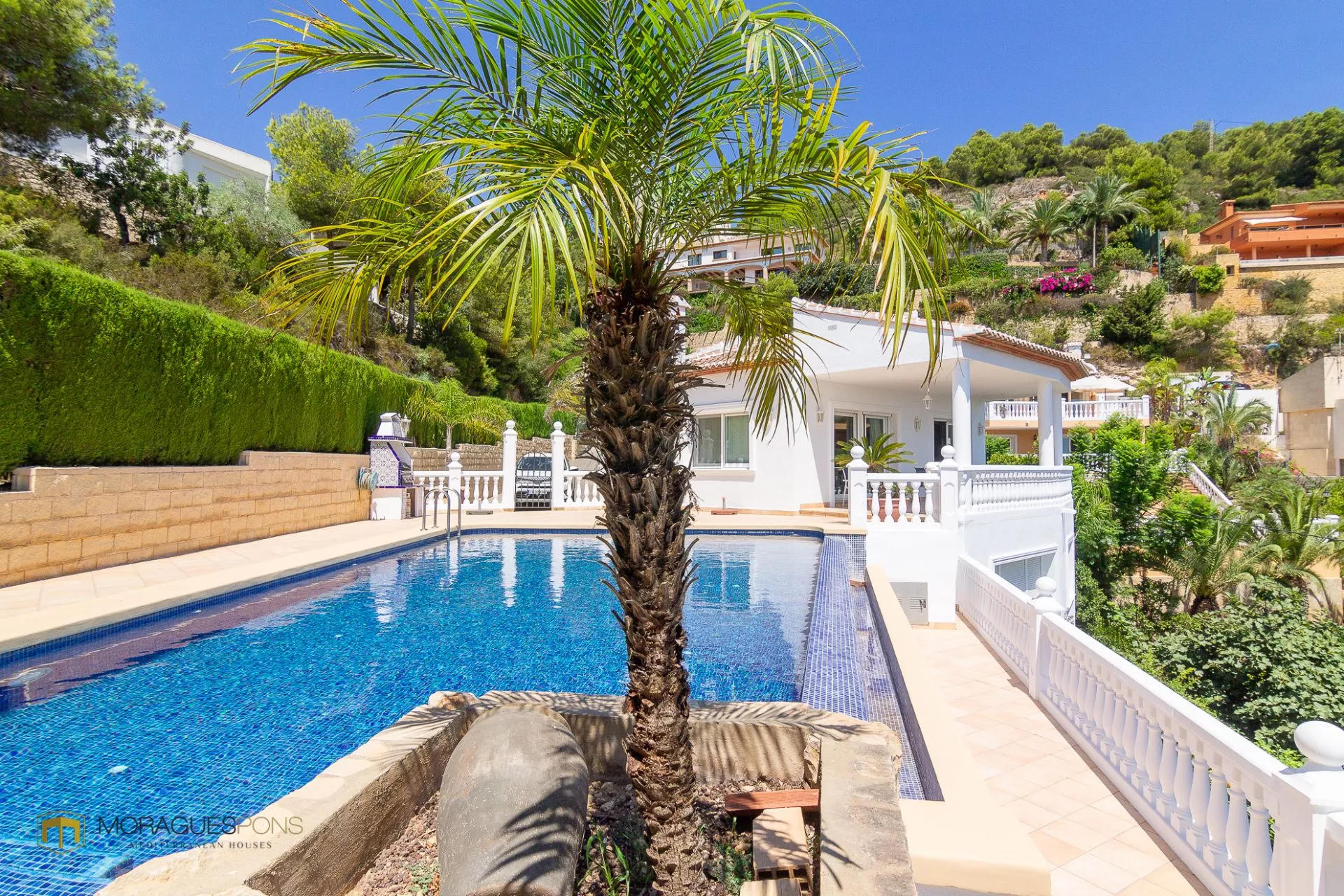Villa with sea views in La Corona, Jávea. - 4/25