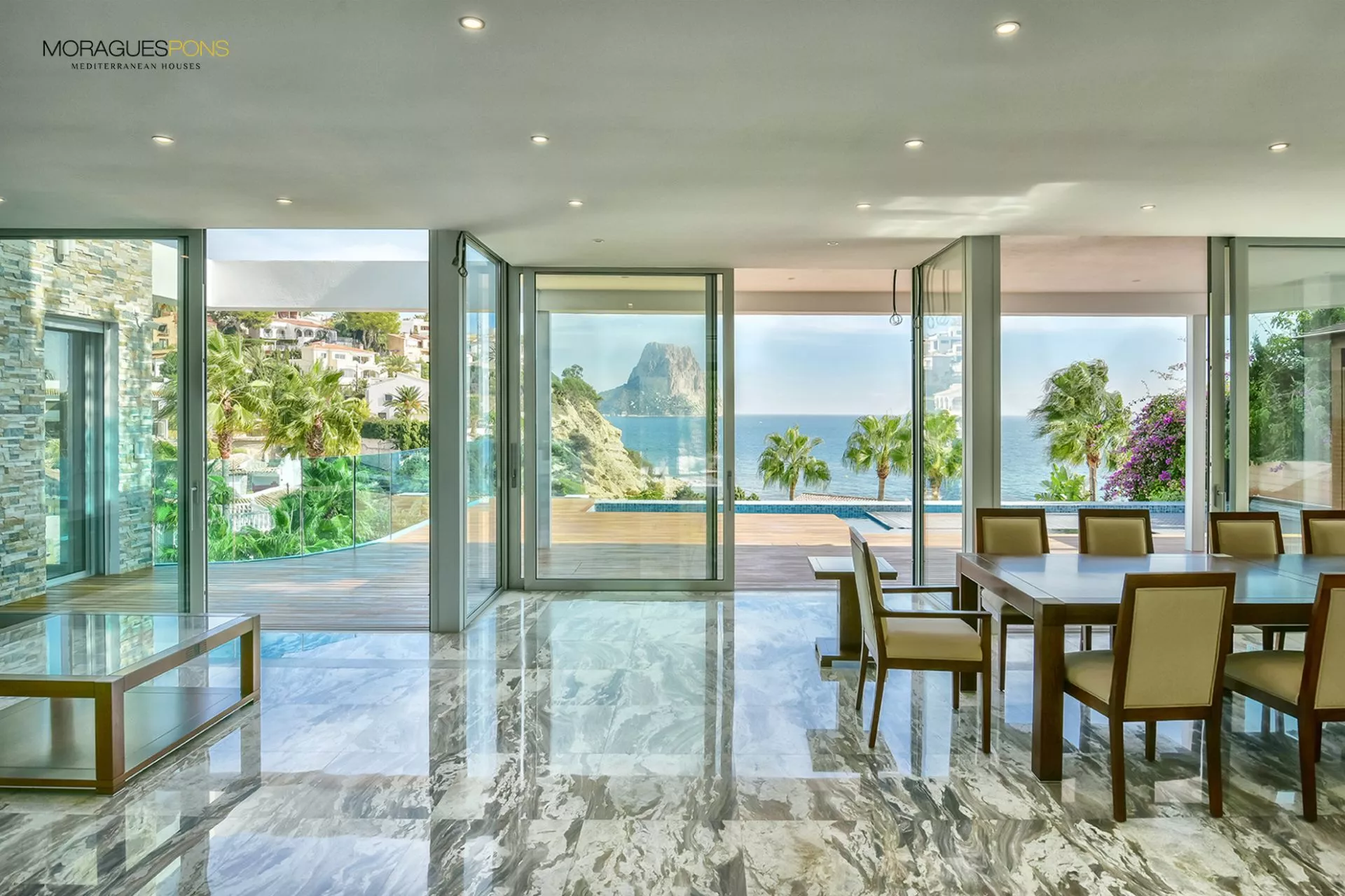 Luxury villa in Calpe with views to the Peñon de Ifach - 2/28