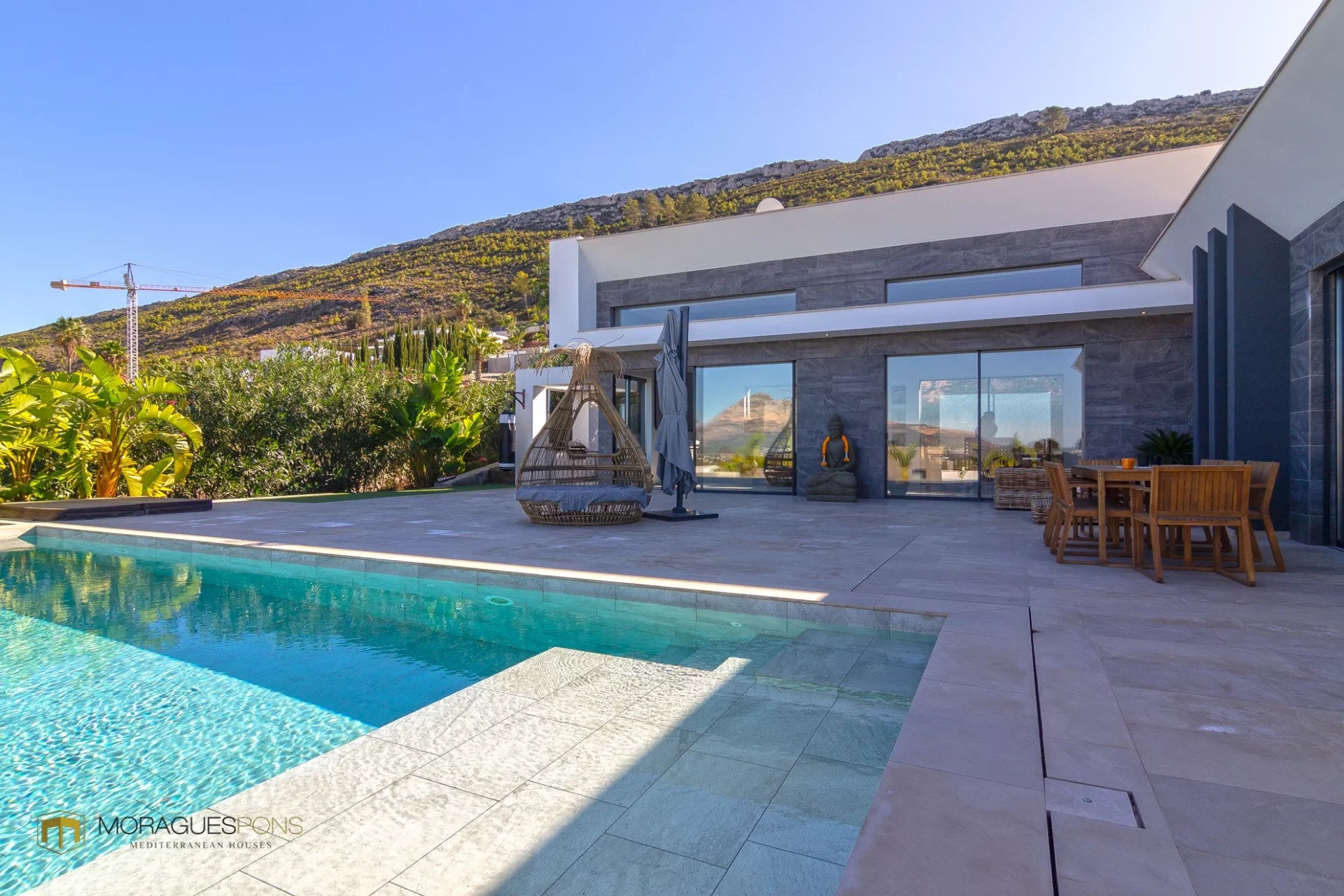 Luxury villa in Jávea with sea views - 3/28