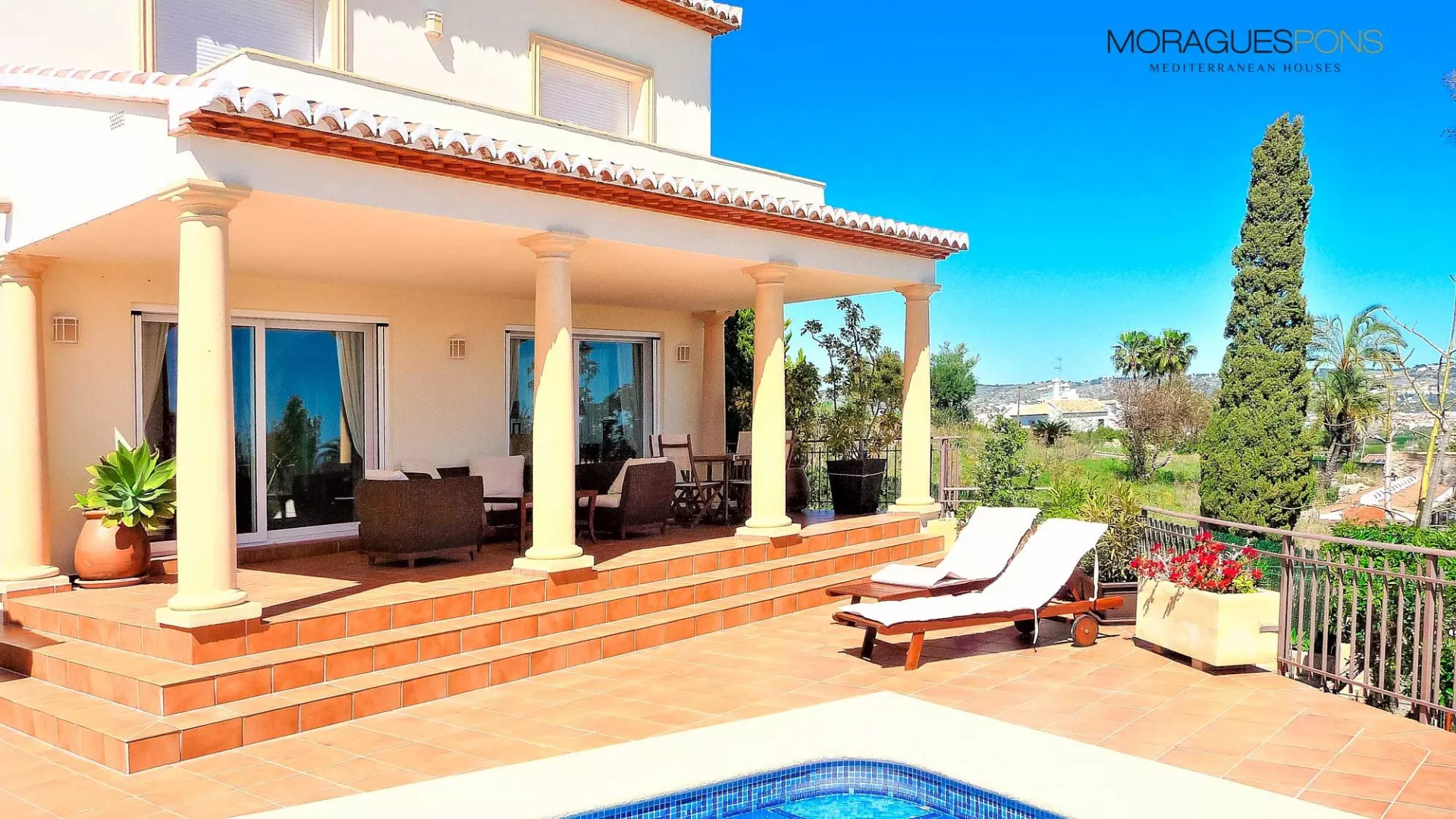 Villa te huur met uitzicht op zee - 3/24
