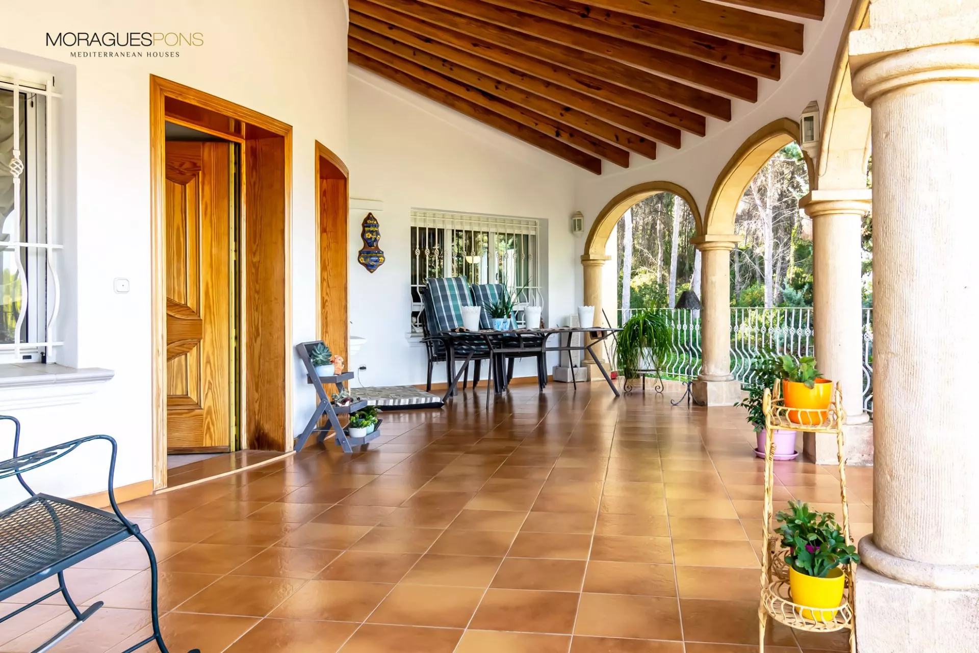 Villa in Jávea with more than 550 sqm  built - 3/21