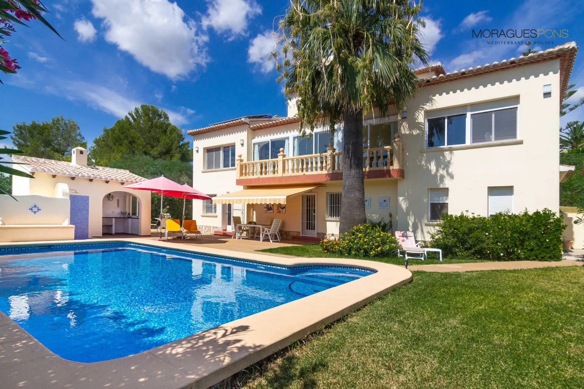 Villa next to Jávea´s  golf course - 1/35