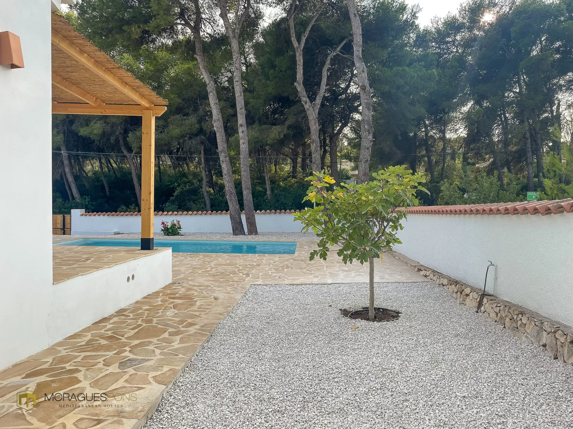 Completely refurbished villa with pool in Jávea - 5/26