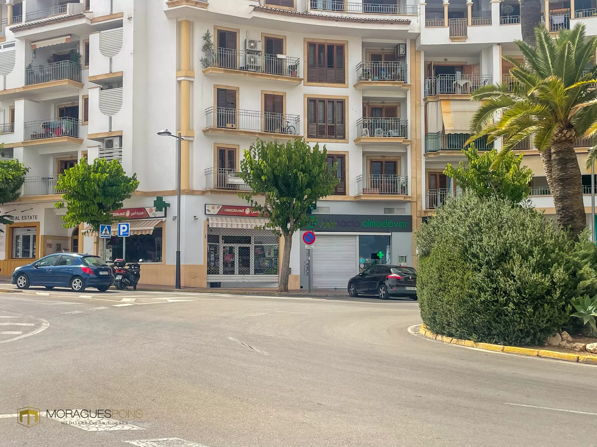 Gewerbeflächen zum Verkauf neben dem Rathaus von Jávea - 3/8