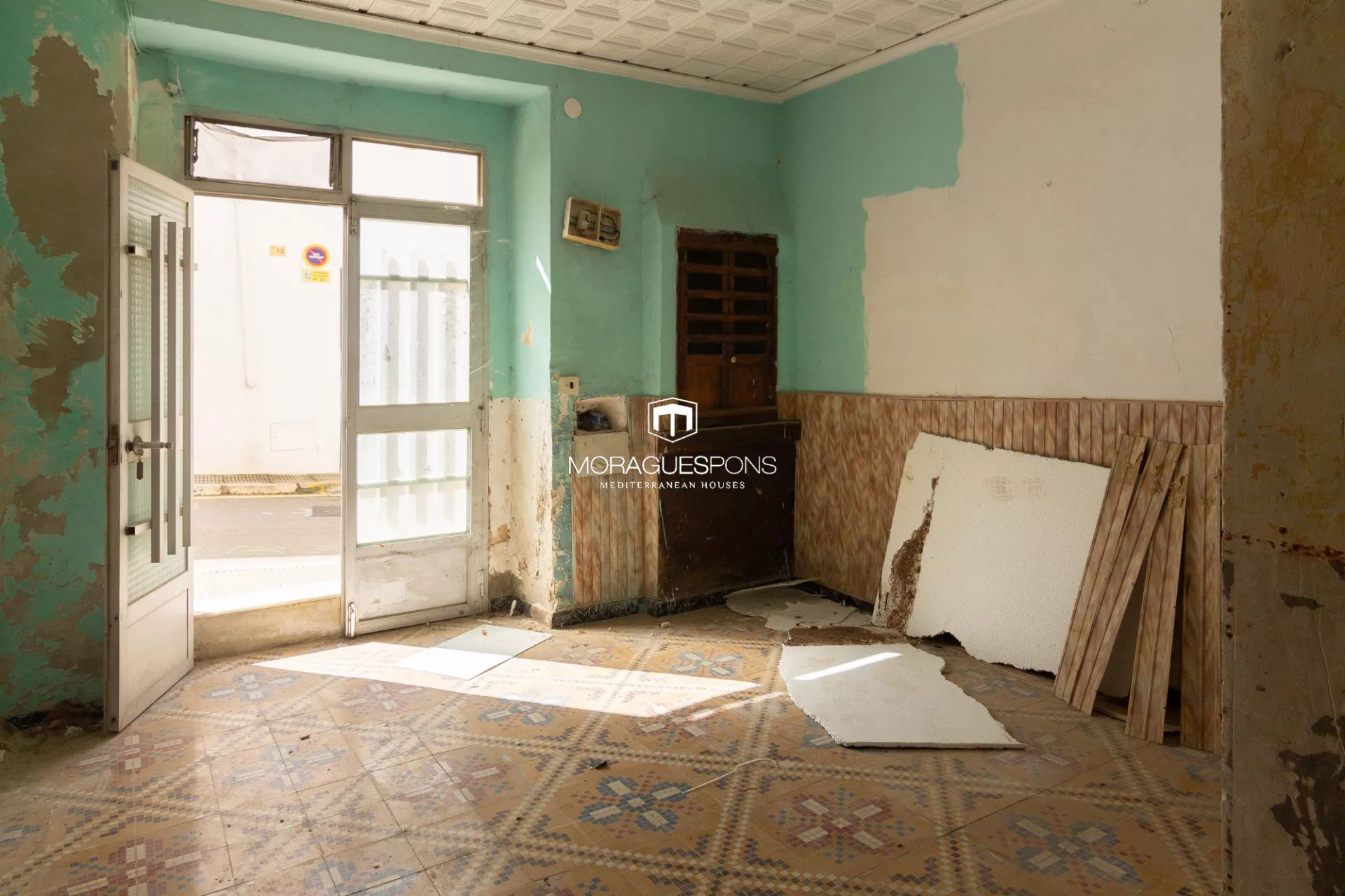 Maison de village à Teulada avec jardin et plein de potentiel - 2/27