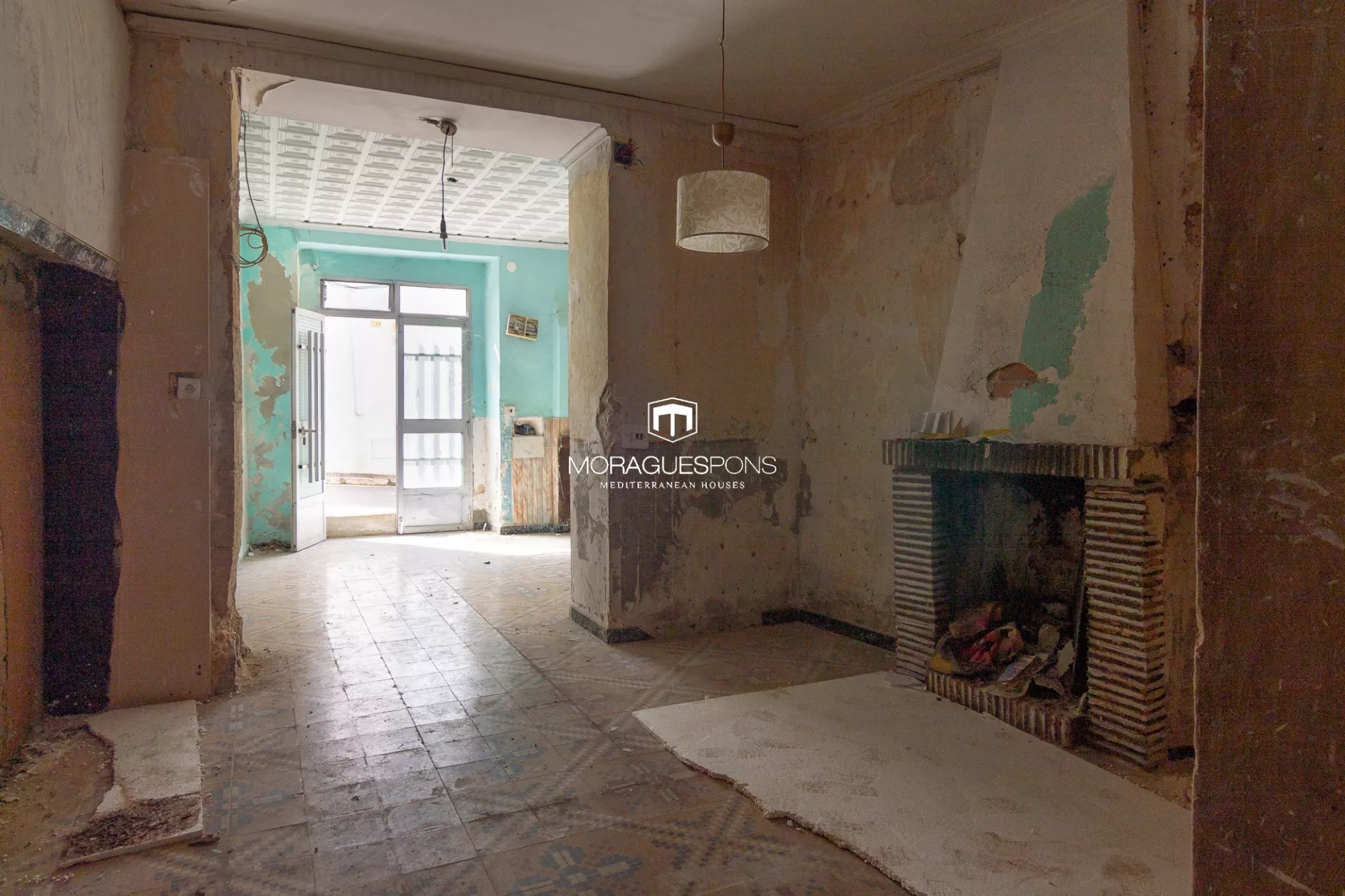 Maison de village à Teulada avec jardin et plein de potentiel - 3/27