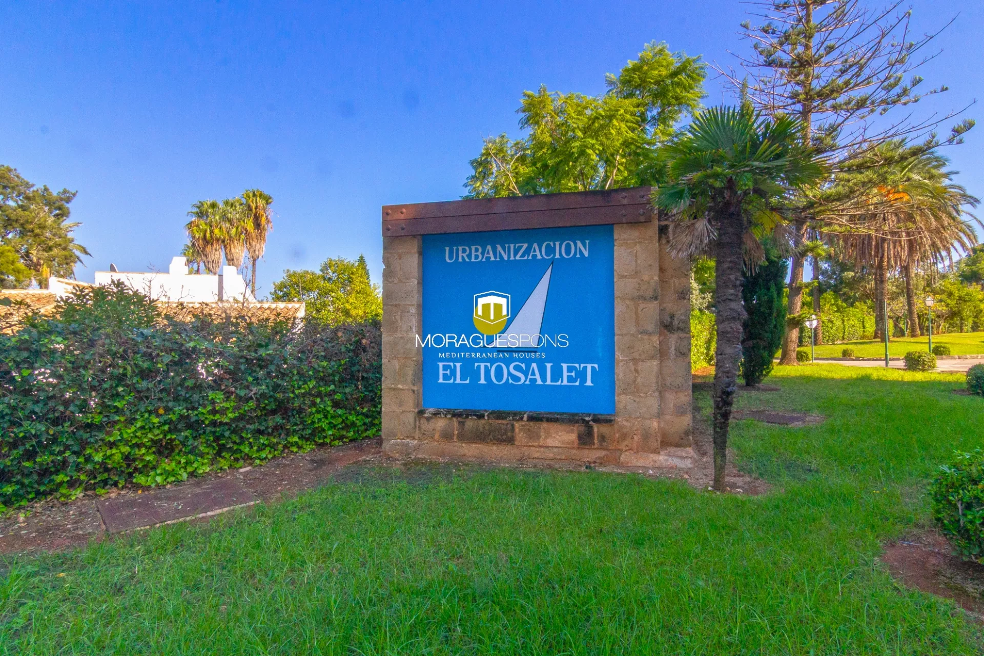 Villa reformada en venta privada – El Tossalet, Jávea - 1/14