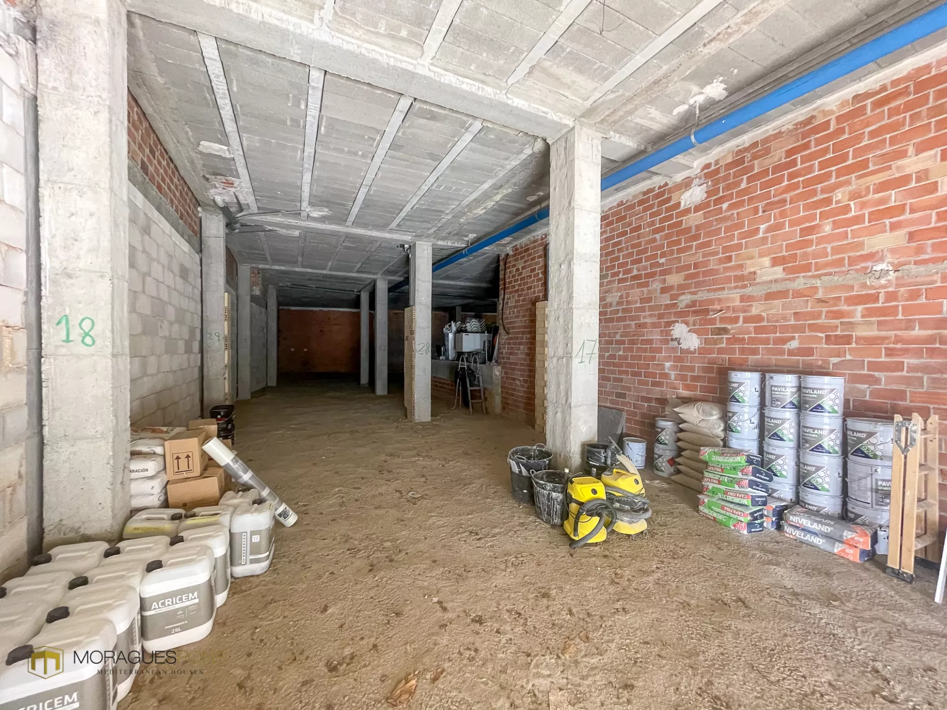 Großes Lokal zum Verkauf im Zentrum von Jávea - 5/6