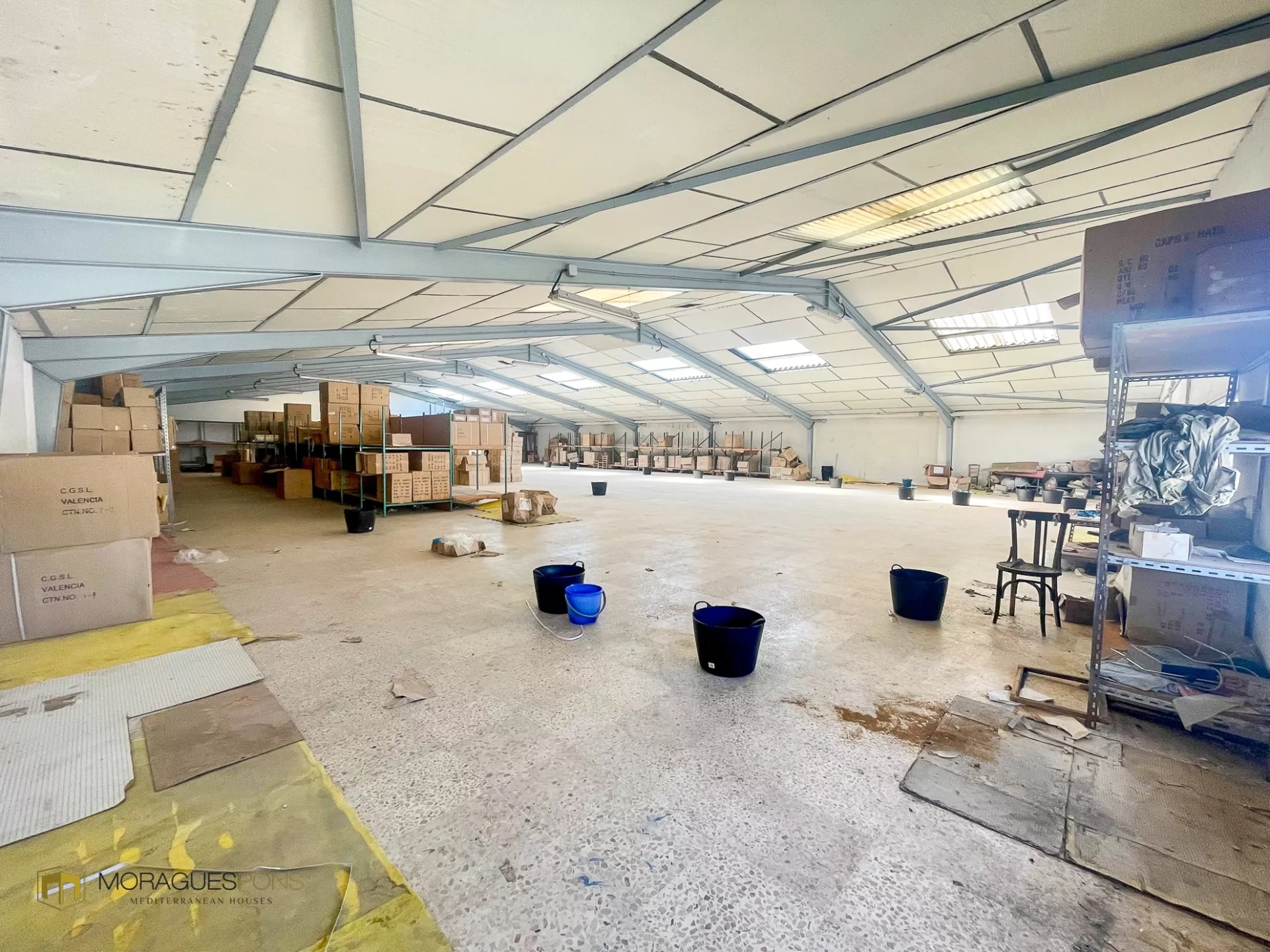 Grundstück mit Lagerhalle in Gata de Gorgos zu verkaufen - 2/12