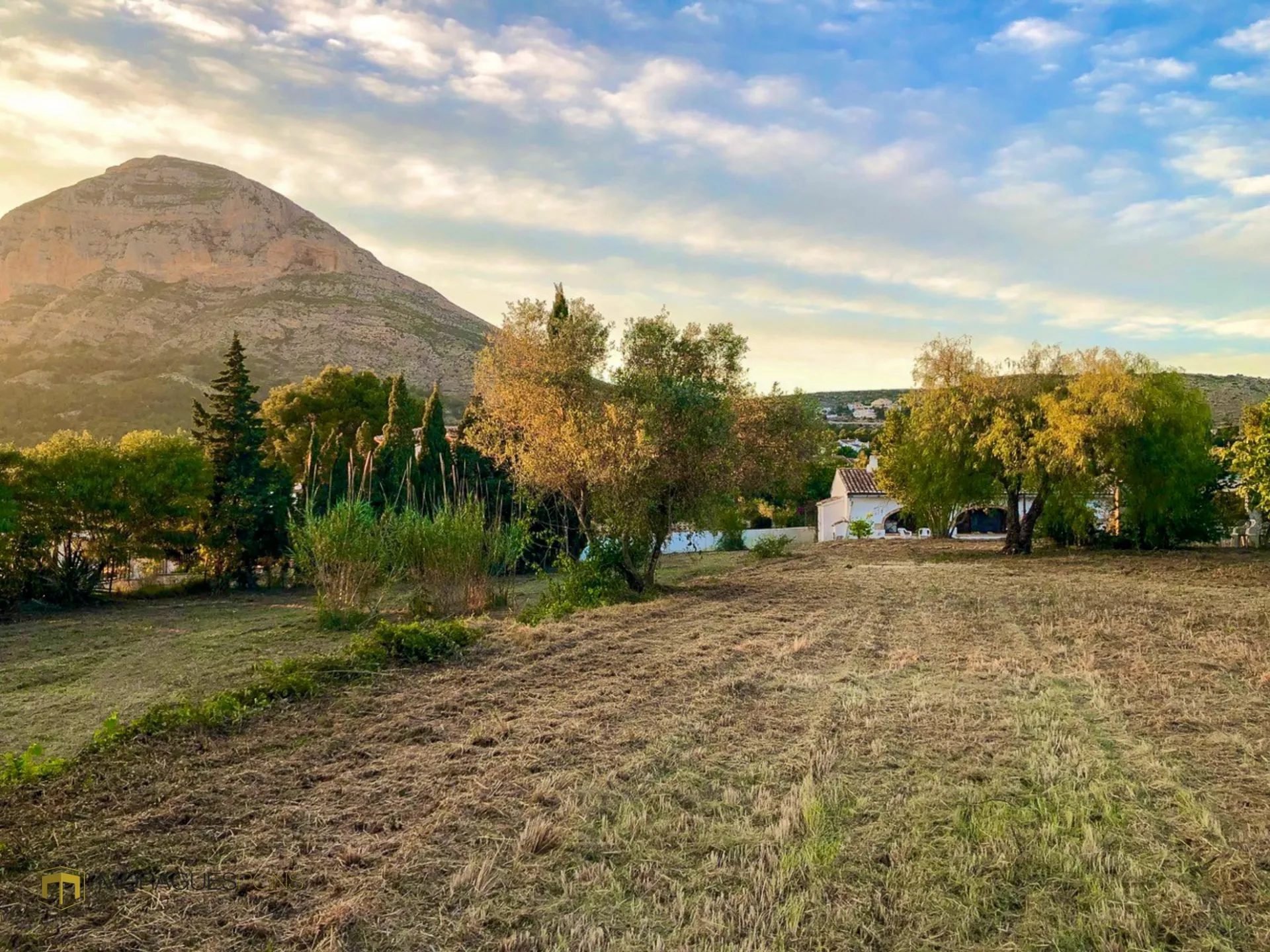 Maison à Javea au pied du Montgo avec un grand terrain - 2/21