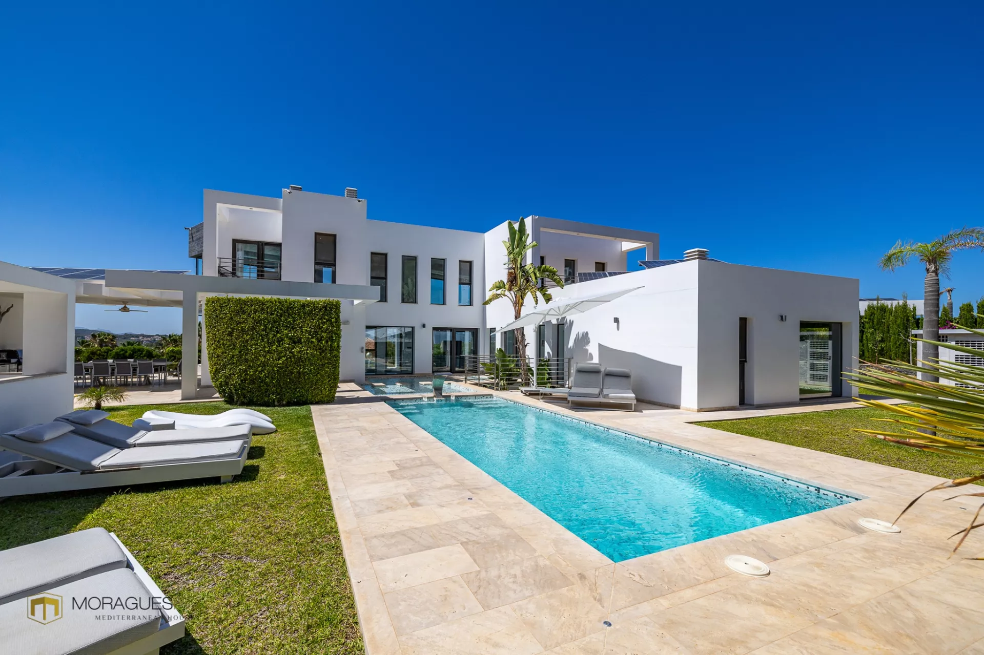 Luxury Villa for sale in Jávea - 1/52