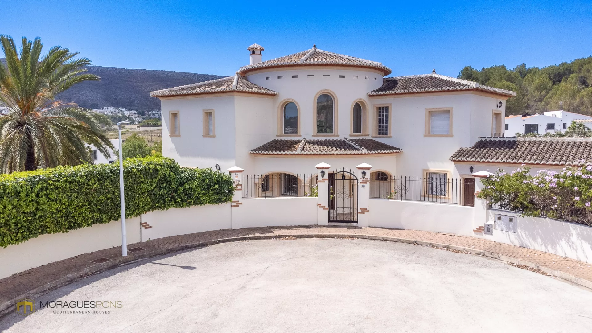 Villa de lujo en la urbanización Las Laderas de Jávea - 1/51