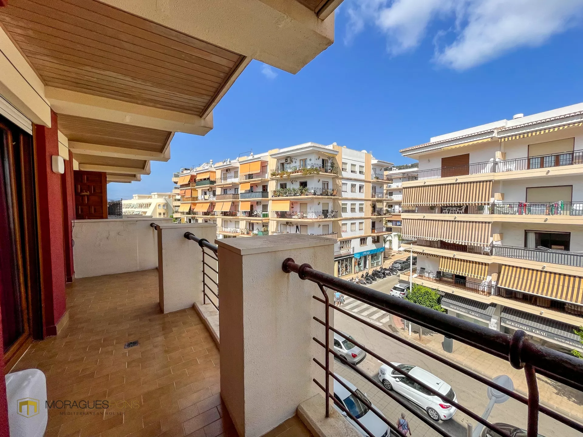 Lange termijn verhuur in de haven van Jávea - 4/19