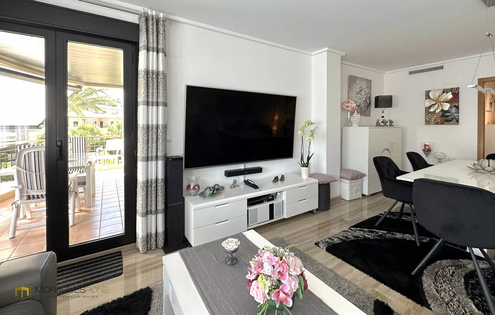 Apartment with swimming pool in the port of Jávea - 2/30