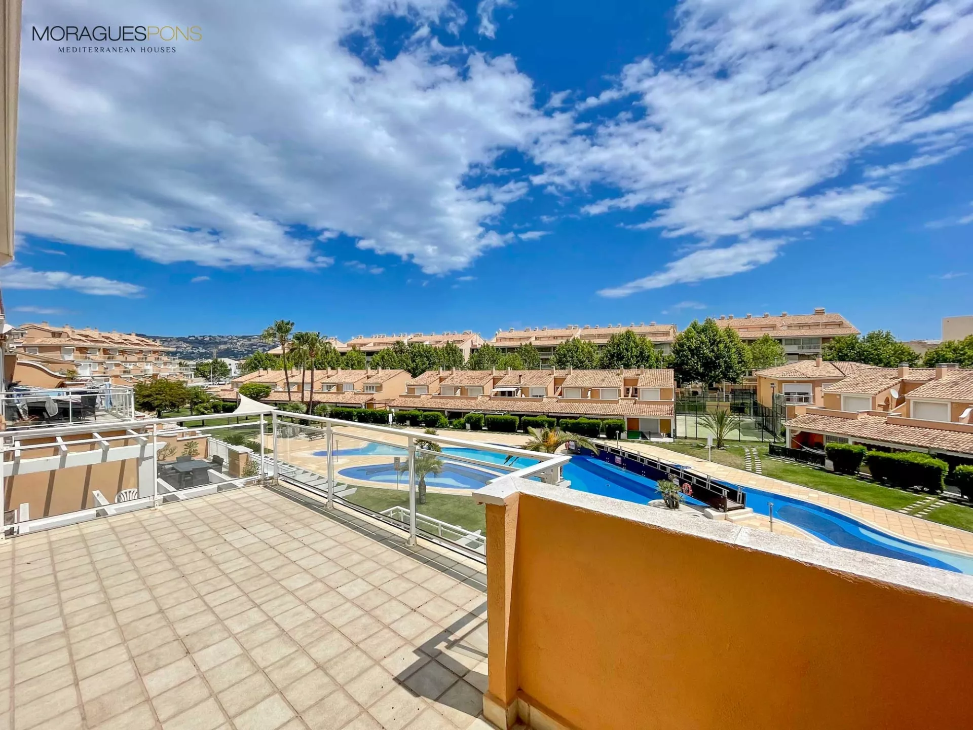 Apartamento de 2 dormitorios a 500m de la Playa del Arenal, Jávea. - 1/13