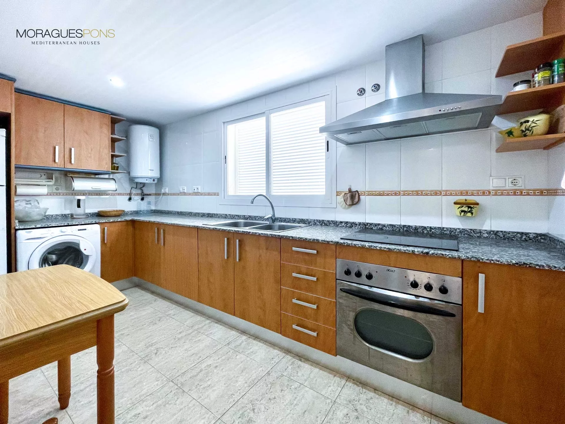 Apartamento de 2 dormitorios a 500m de la Playa del Arenal, Jávea. - 4/13