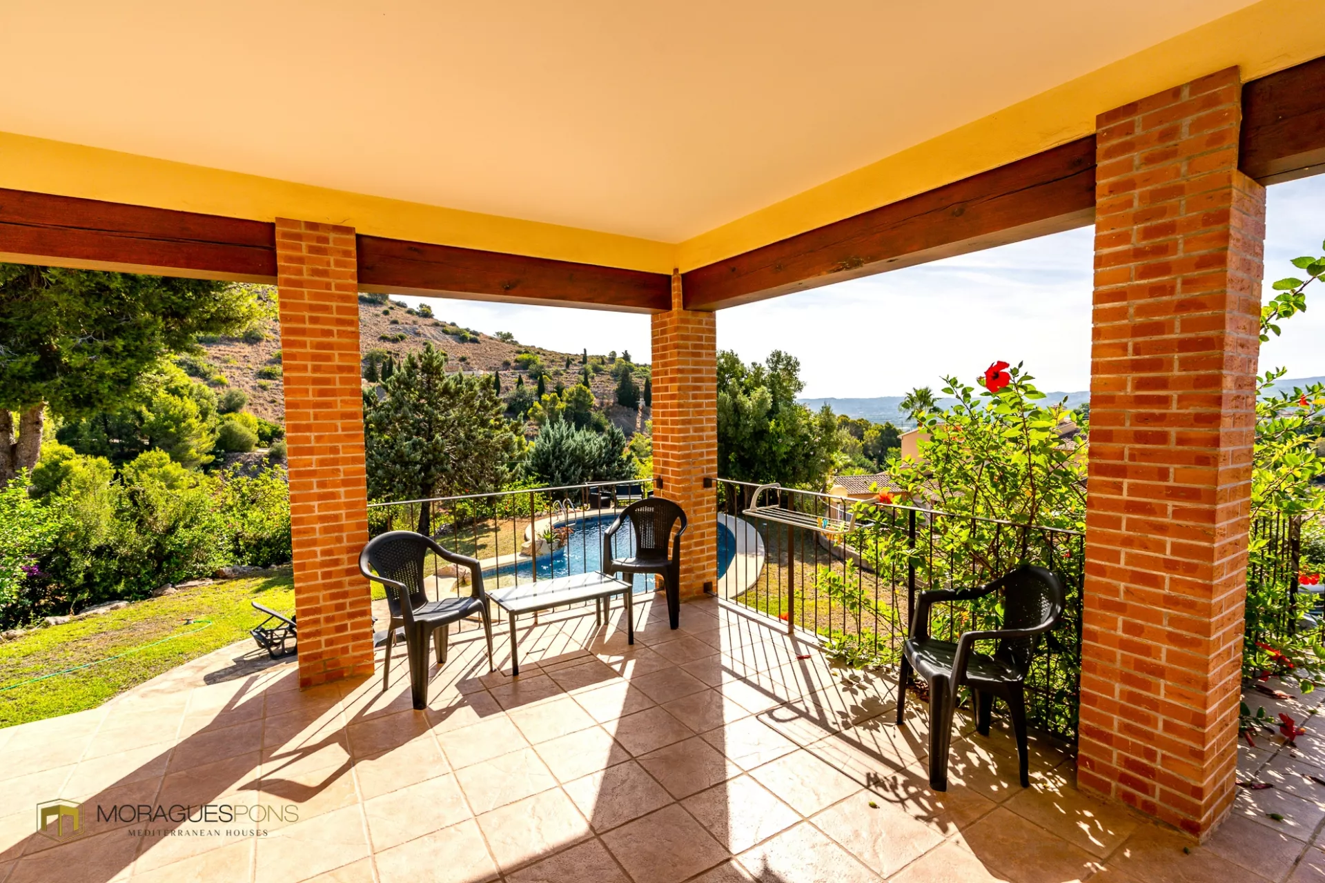Villa with swimming pool next to the town centre of Jávea - 3/27